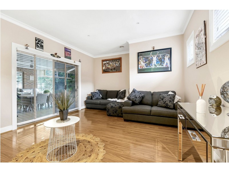 37 Viewgrand Boulevard, Epping VIC 3076