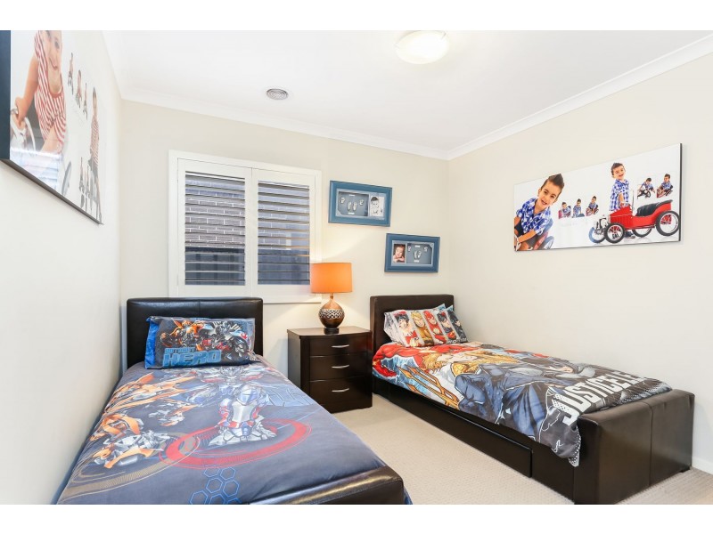 31 Ben Loman Circuit, Craigieburn VIC 3064