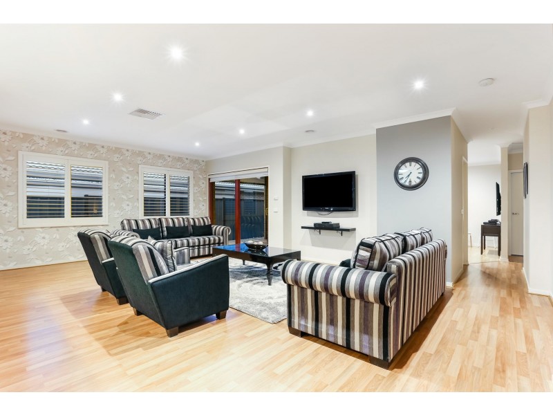 31 Ben Loman Circuit, Craigieburn VIC 3064