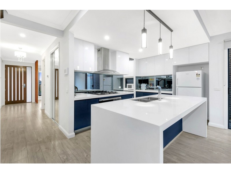 16 Naracoorte Avenue, Wollert VIC 3750