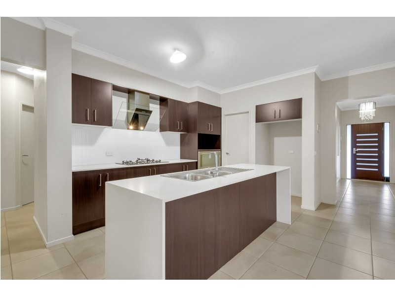 10 Radman Street, Epping VIC 3076