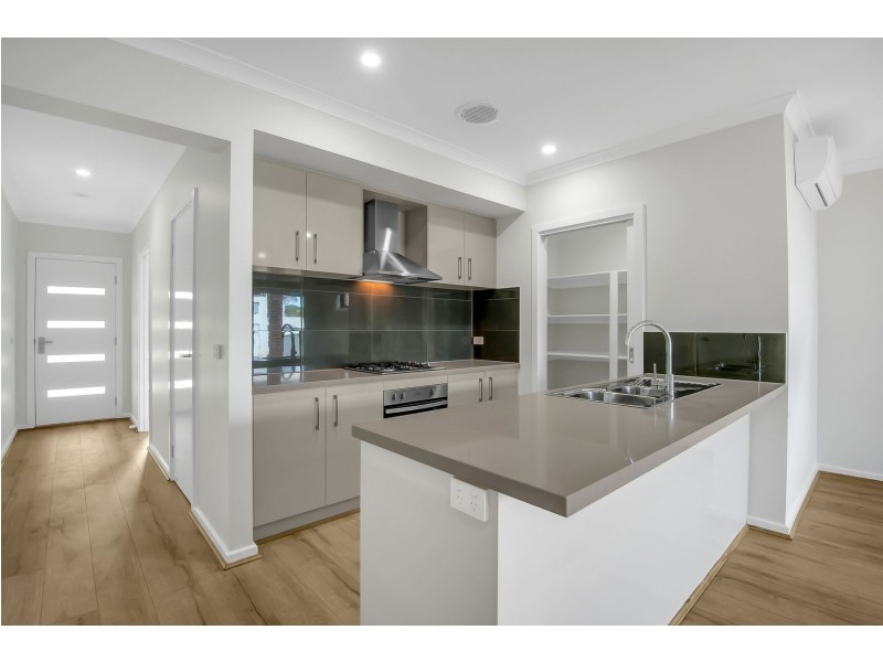 45 Piccadilly Drive, Wollert VIC 3750