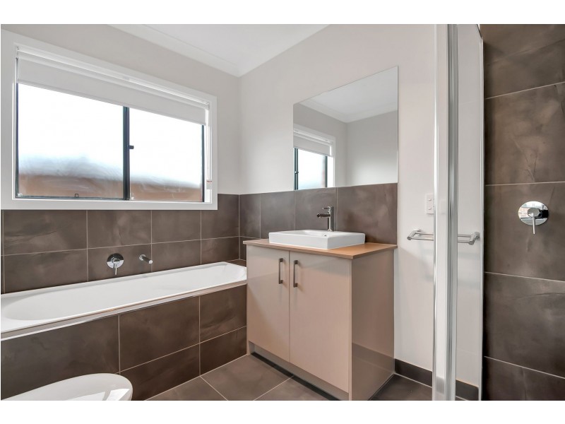 45 Piccadilly Drive, Wollert VIC 3750