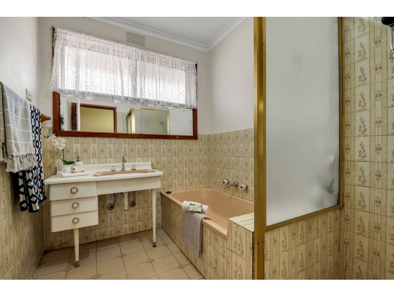 105 Pallant Avenue, Reservoir VIC 3073