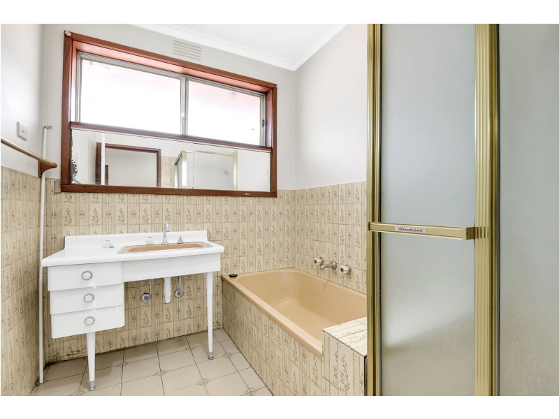 105 Pallant Avenue, Reservoir VIC 3073