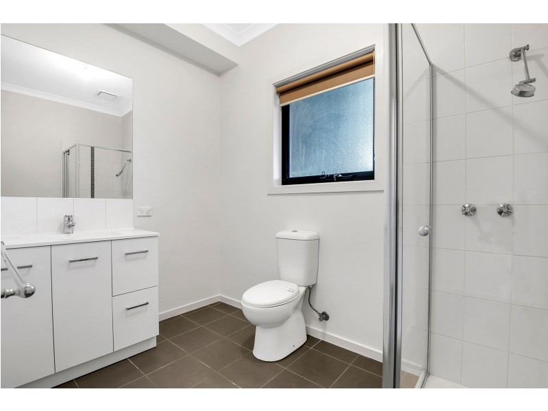 294 The Lakes Boulevard, South Morang VIC 3752