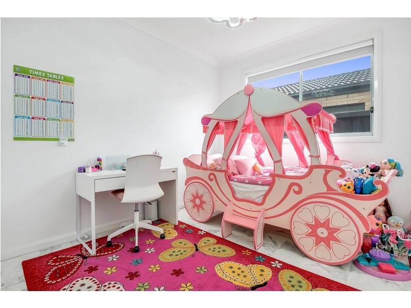 14 Leviticus Street, Epping VIC 3076