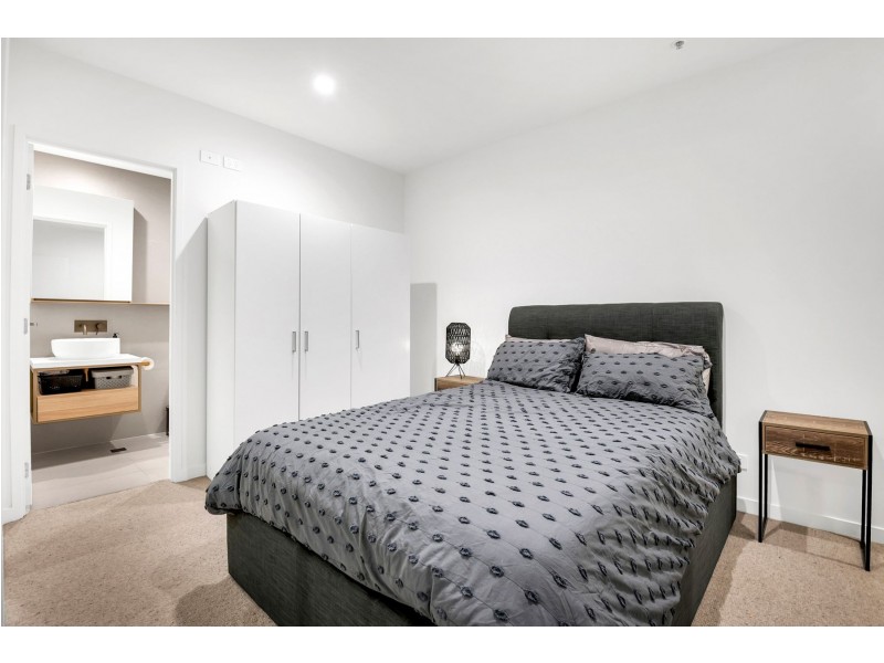 215/3 Snake Gully Drive, Bundoora VIC 3083