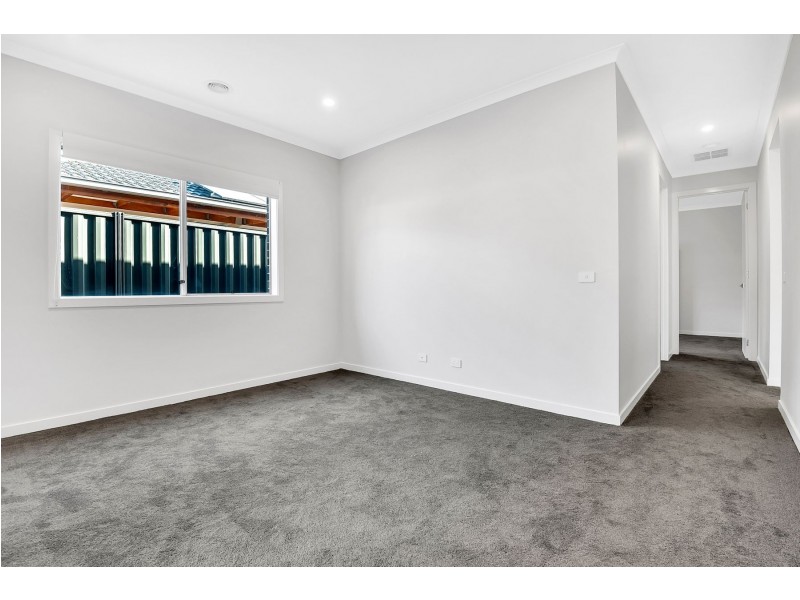 88 Bullion Avenue, Wollert VIC 3750