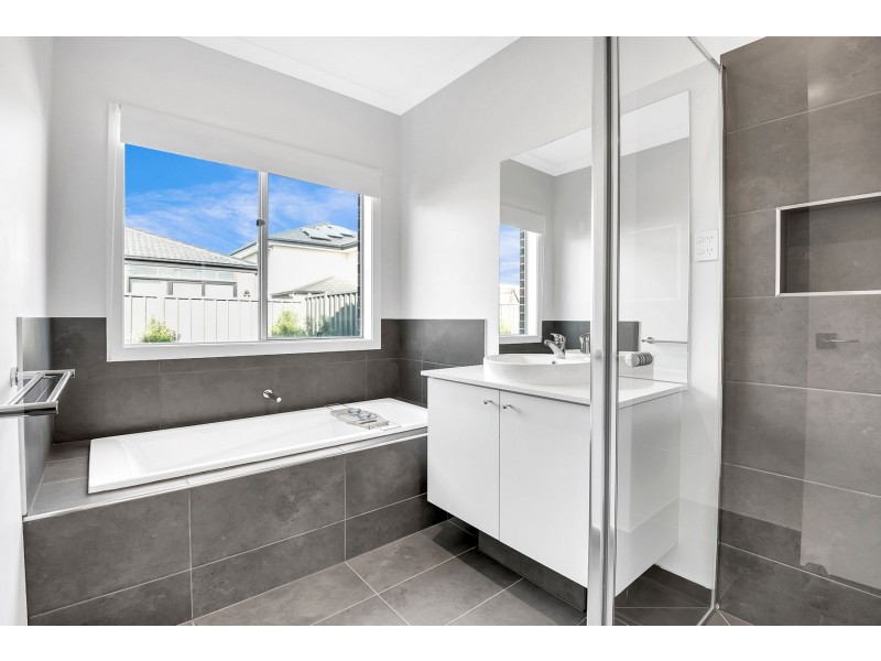 88 Bullion Avenue, Wollert VIC 3750