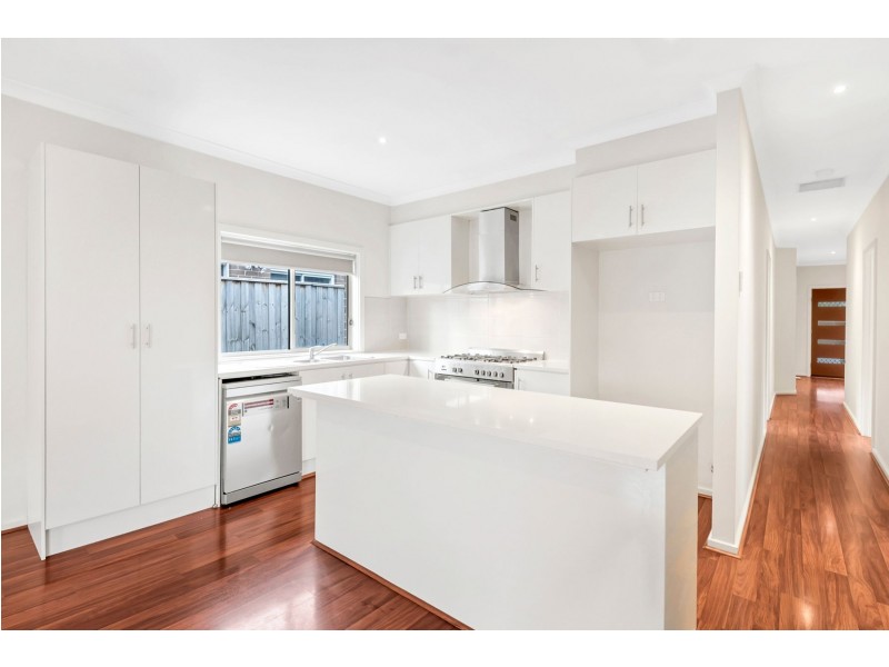 8 Urban Drive, Epping VIC 3076