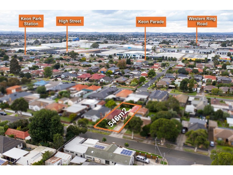 22 Lloyd Avenue, Reservoir VIC 3073