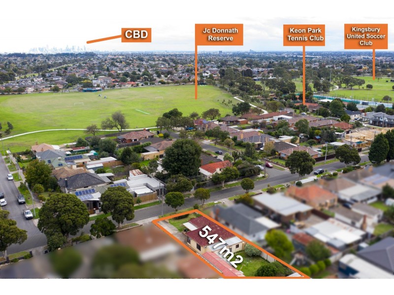 22 Lloyd Avenue, Reservoir VIC 3073