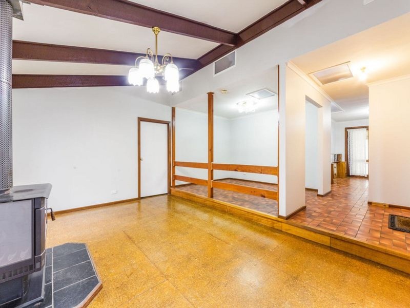 1 Cunningham Drive, Mill Park VIC 3082