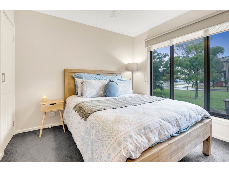 4 Gatehouse Walk, Epping VIC 3076
