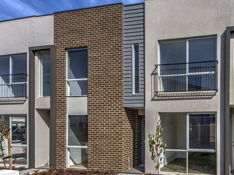 4 Toombal Place, Craigieburn VIC 3064