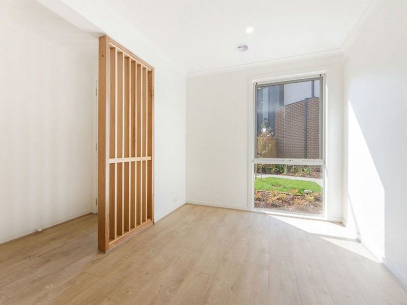 4 Toombal Place, Craigieburn VIC 3064