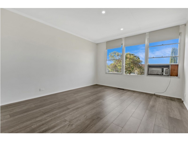 31 Drouin Street, Dallas VIC 3047