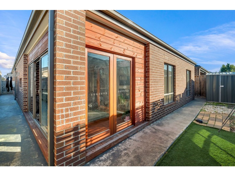 21 Mombassa Drive, Wollert VIC 3750