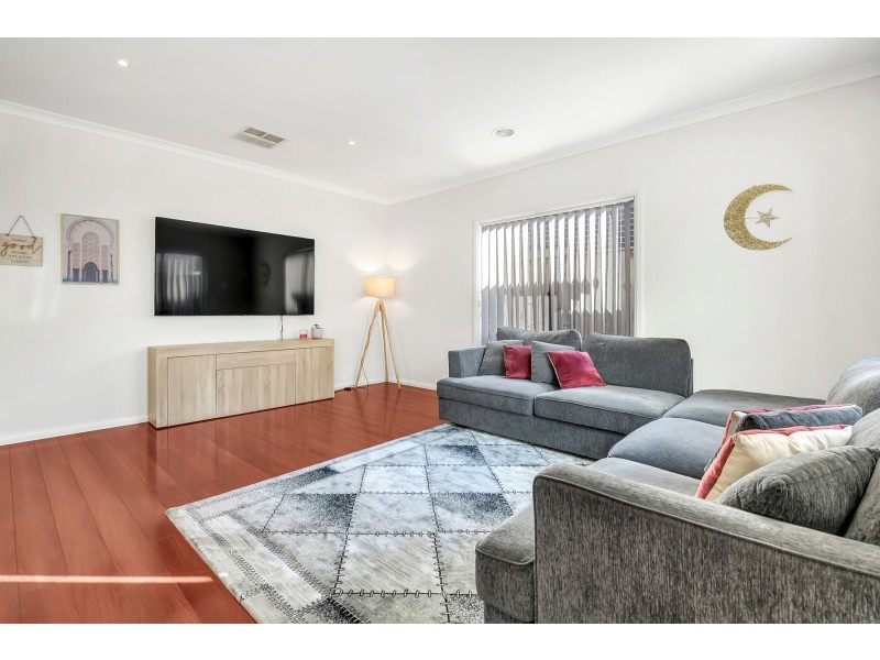 21 Mombassa Drive, Wollert VIC 3750