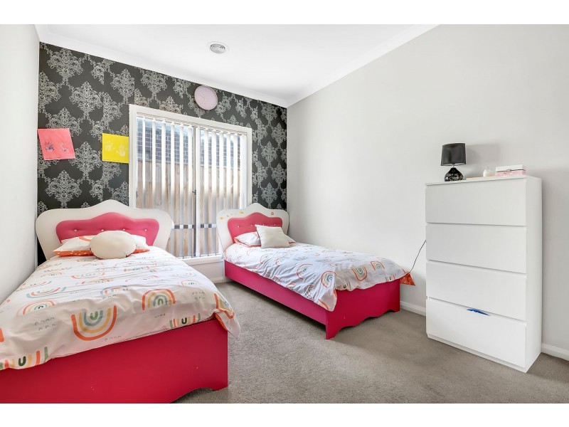 21 Mombassa Drive, Wollert VIC 3750