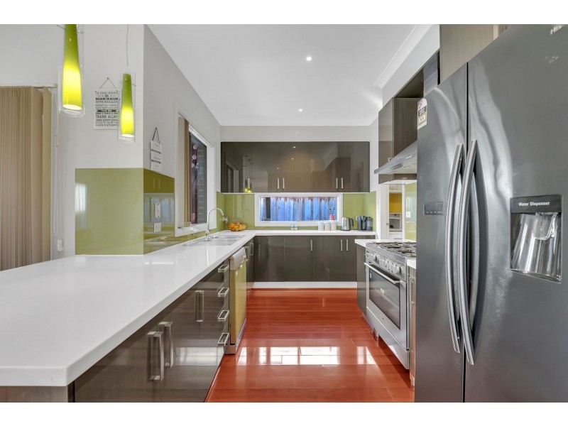 21 Mombassa Drive, Wollert VIC 3750