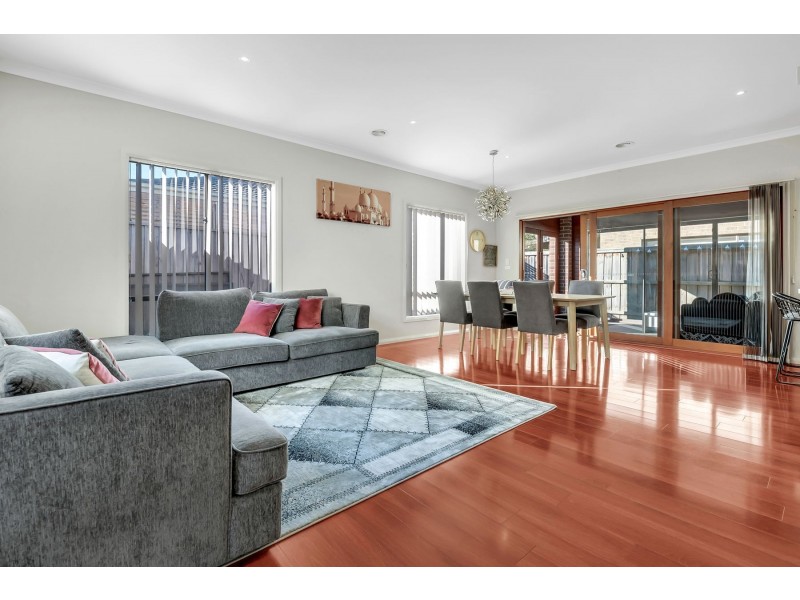 21 Mombassa Drive, Wollert VIC 3750