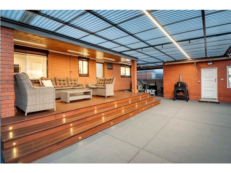 13 Currawong Avenue, Lalor VIC 3075