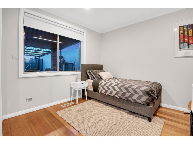 13 Currawong Avenue, Lalor VIC 3075