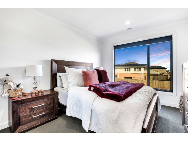 28 Kanangra Terrace, Wollert VIC 3750