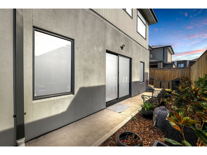 28 Kanangra Terrace, Wollert VIC 3750