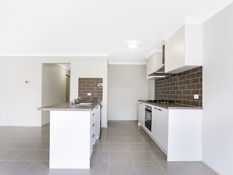 5 Ewing Avenue, Wollert VIC 3750