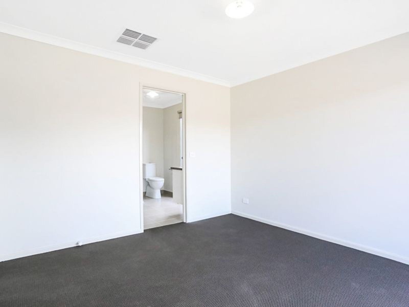 5 Ewing Avenue, Wollert VIC 3750