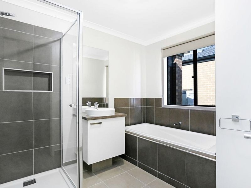 5 Ewing Avenue, Wollert VIC 3750