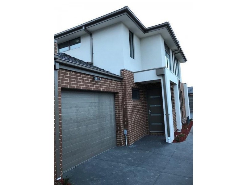 2/94 The Boulevard, Thomastown VIC 3074