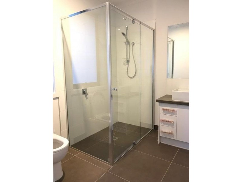 2/94 The Boulevard, Thomastown VIC 3074