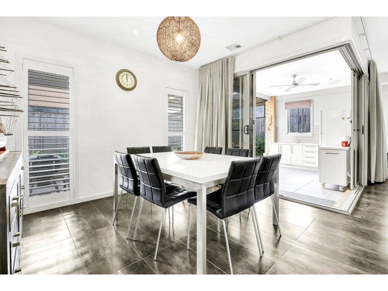 12 Knightsbridge Drive, Epping VIC 3076