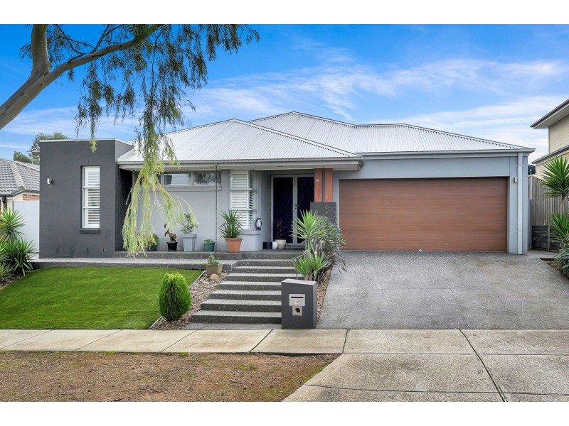 12 Knightsbridge Drive, Epping VIC 3076