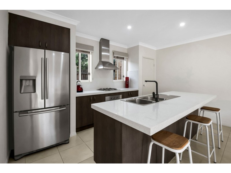 13 Pike Street, Epping VIC 3076