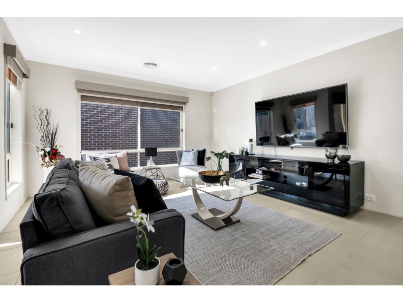 13 Pike Street, Epping VIC 3076