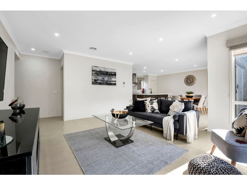 13 Pike Street, Epping VIC 3076