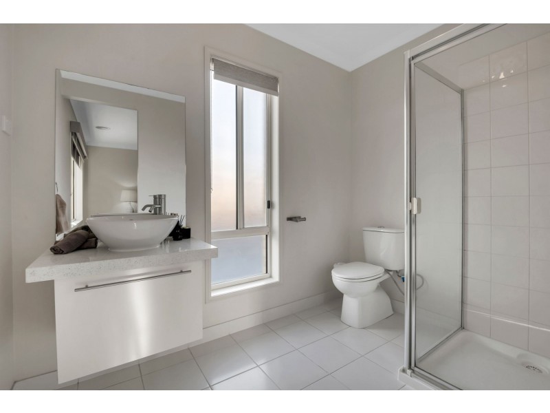 13 Pike Street, Epping VIC 3076