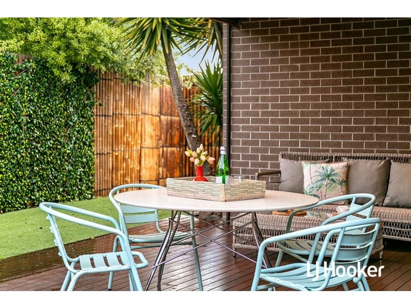 8 Cauduro Way, Epping VIC 3076