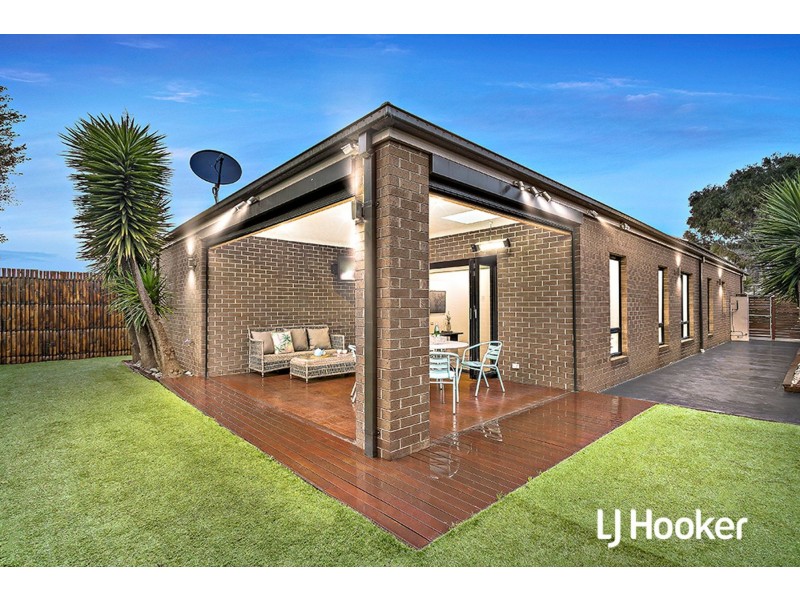 8 Cauduro Way, Epping VIC 3076