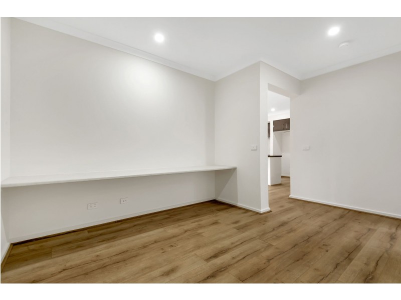 13 Piccadilly Drive, Wollert VIC 3750