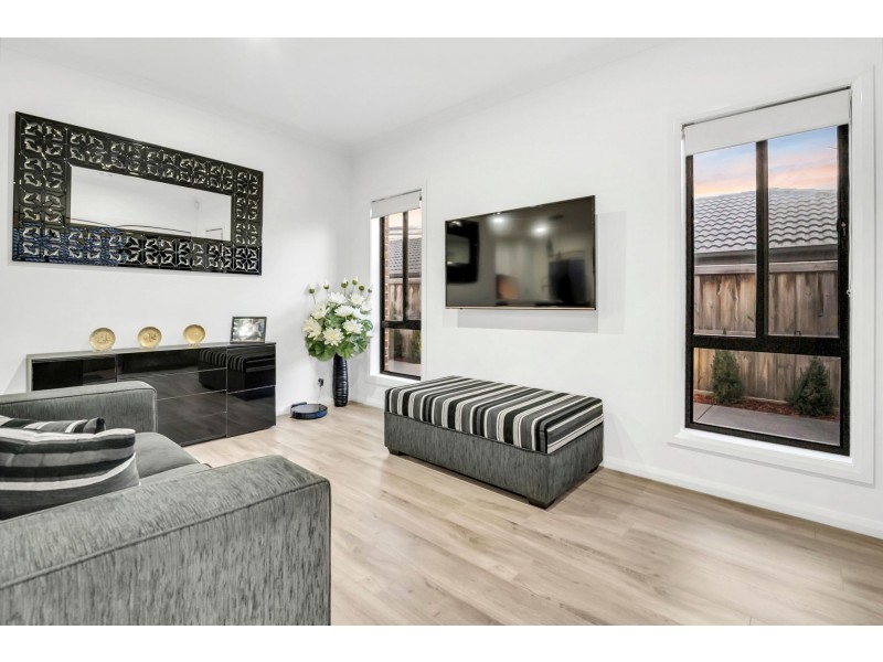 34 Yellow Brick Road, Doreen VIC 3754