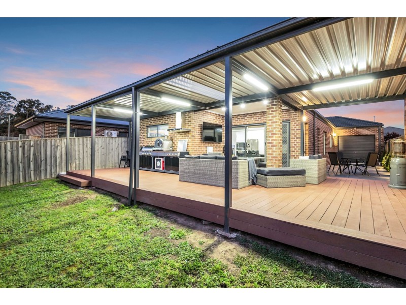 34 Yellow Brick Road, Doreen VIC 3754
