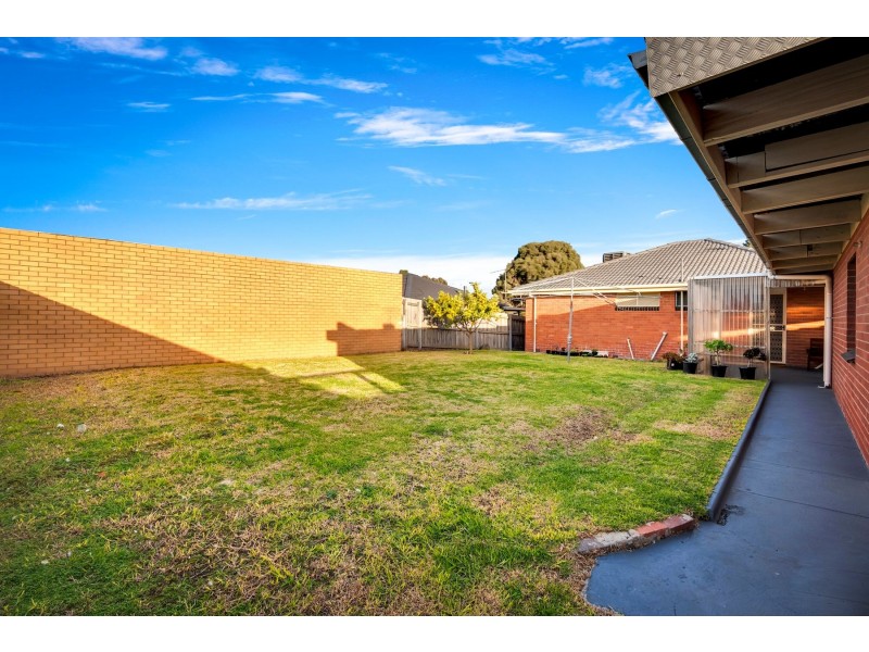 48 Bellarine Drive, Lalor VIC 3075