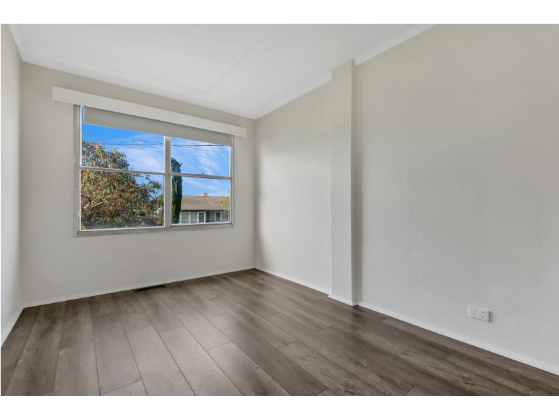 31 Drouin Street, Dallas VIC 3047