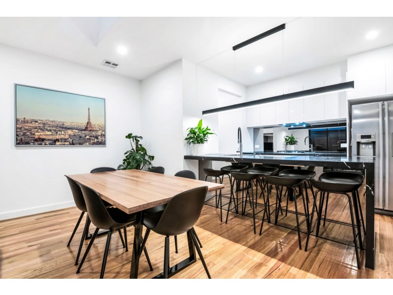 21 Leyburn Parade, Wollert VIC 3750